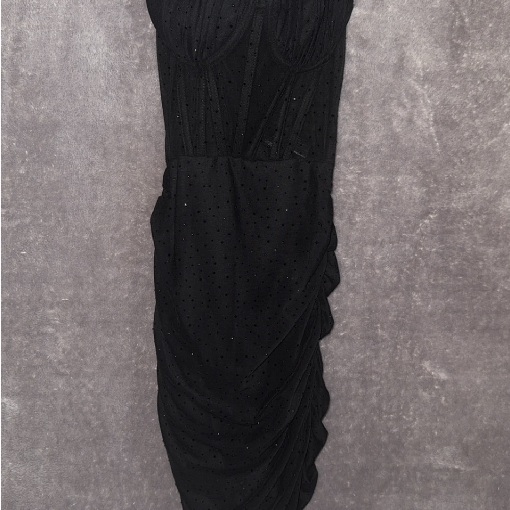 Windsor Black Sweetheart Sheath Dress
